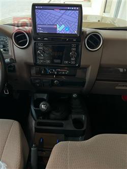 Toyota Land Cruiser 70 Pickup